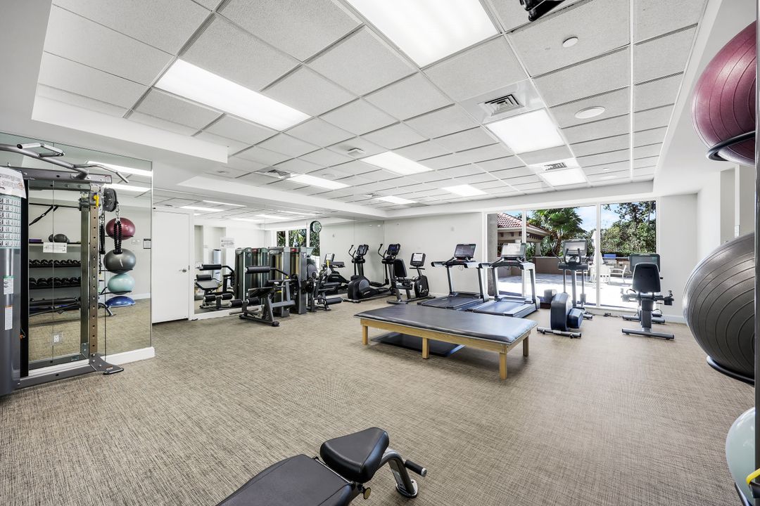 7225 Pelican Bay Blvd #604, Naples, FL 34108