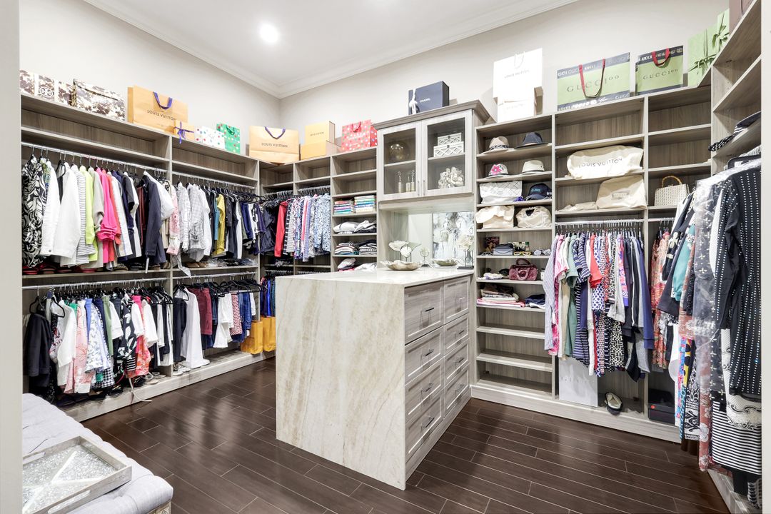 26180 Woodlyn Dr, Bonita Springs, FL 34134