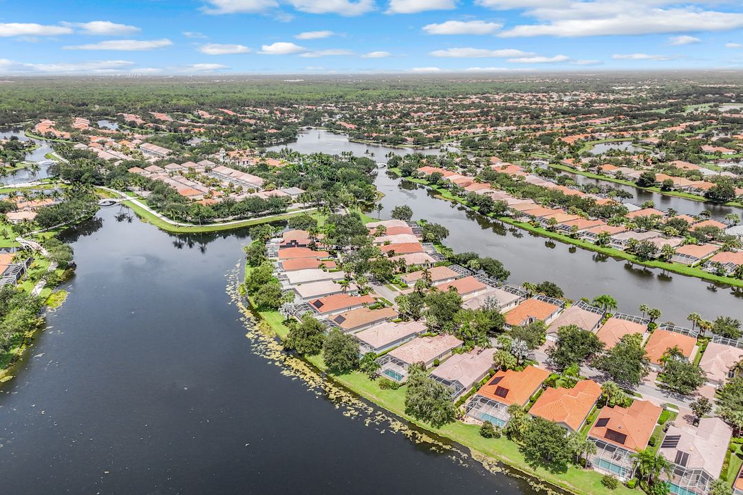 3794 Whidbey Way, Naples, FL 34119