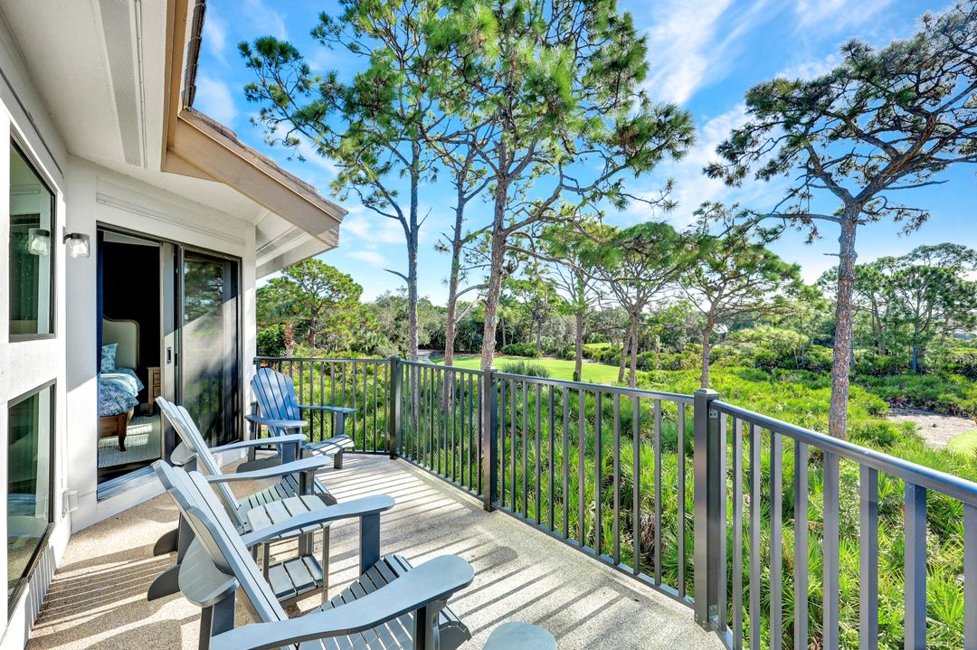 27131 Oakwood Lake Dr, Bonita Springs, FL 34134