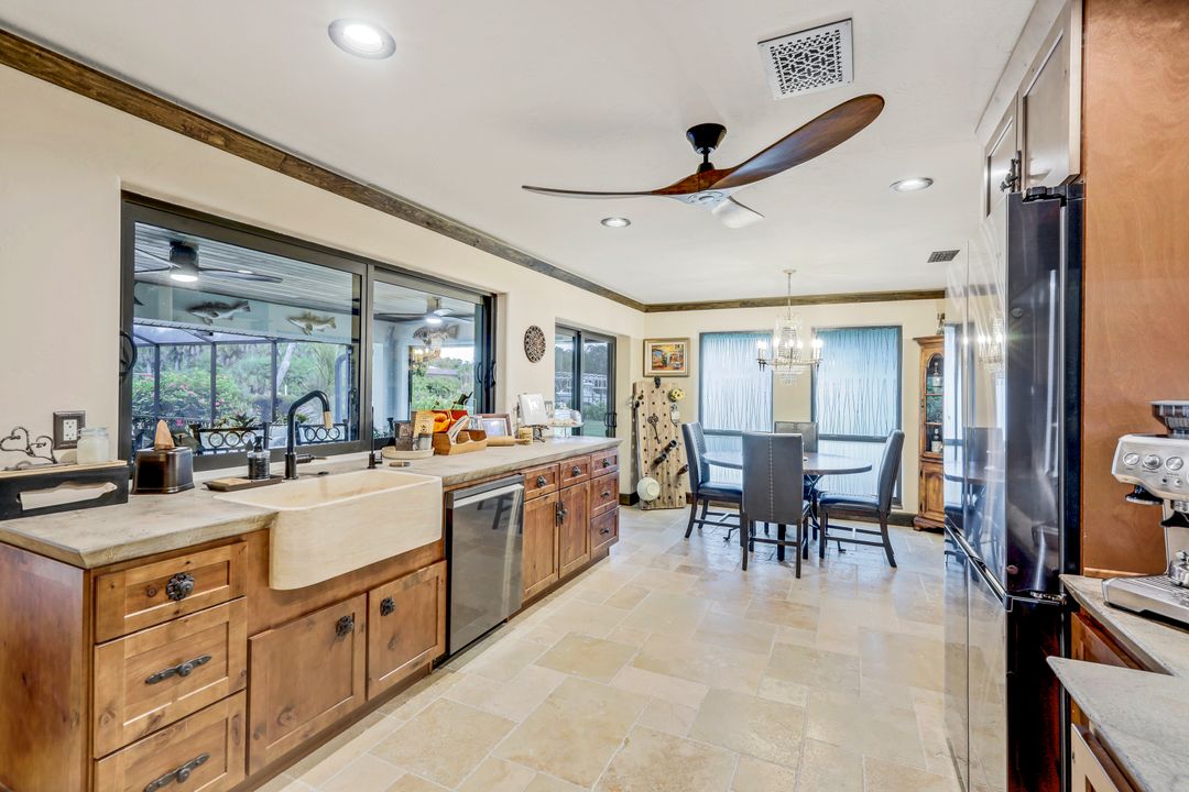 1838 Whitecap Cir, North Fort Myers, FL 33903