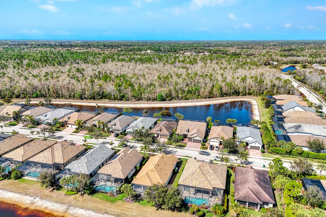 7460 Blackberry Dr, Naples, FL 34114