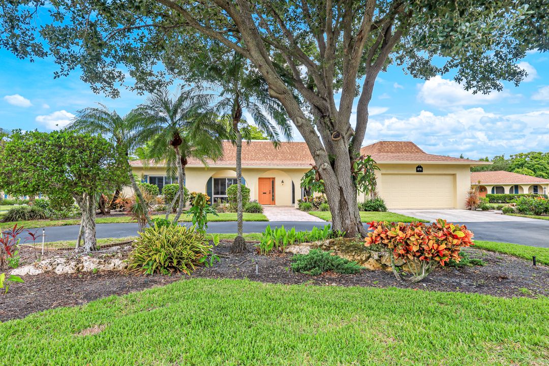 878 Teryl Rd, Naples, FL 34112