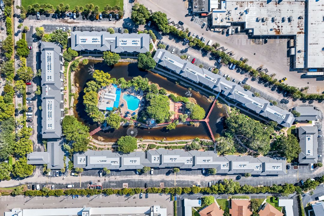 600 Neapolitan Way #C-220, Naples, FL 34103