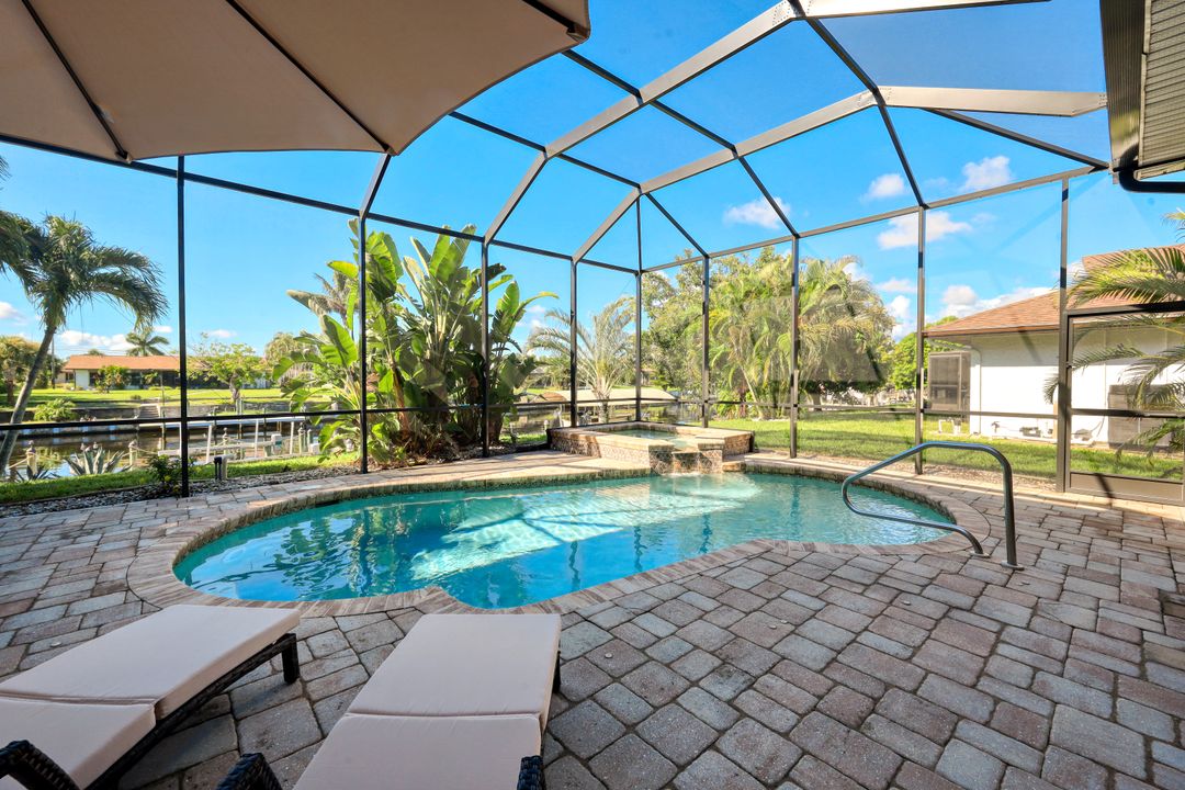 1426 SE 32nd St, Cape Coral, FL 33904