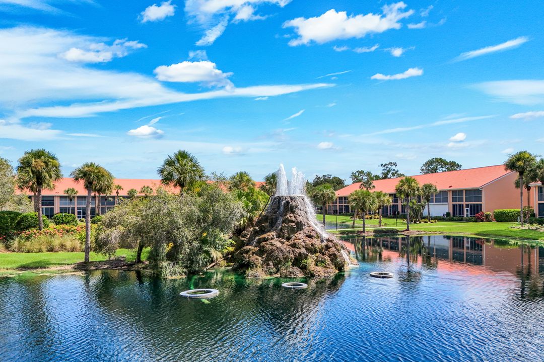 6720 Beach Resort Dr #10, Naples, FL 34114
