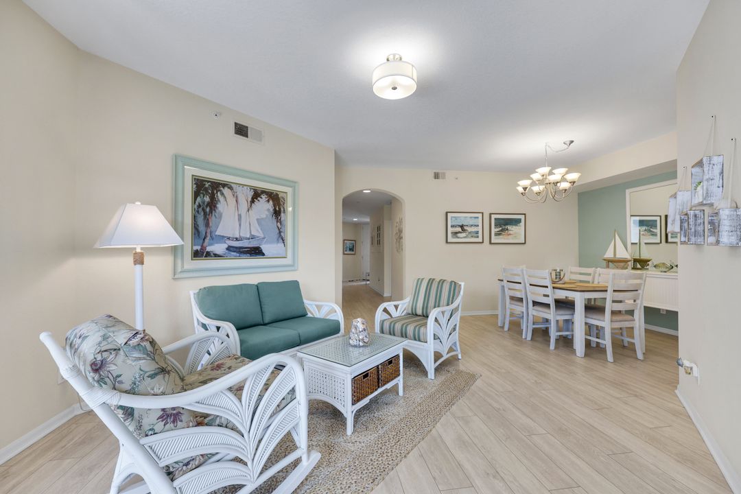 8310 Whisper Trace Way #102, Naples, FL 34114