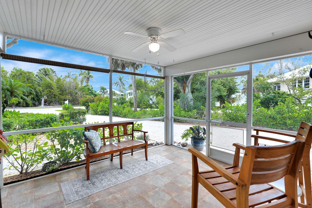 1874 Farm Trail, Sanibel, FL 33957