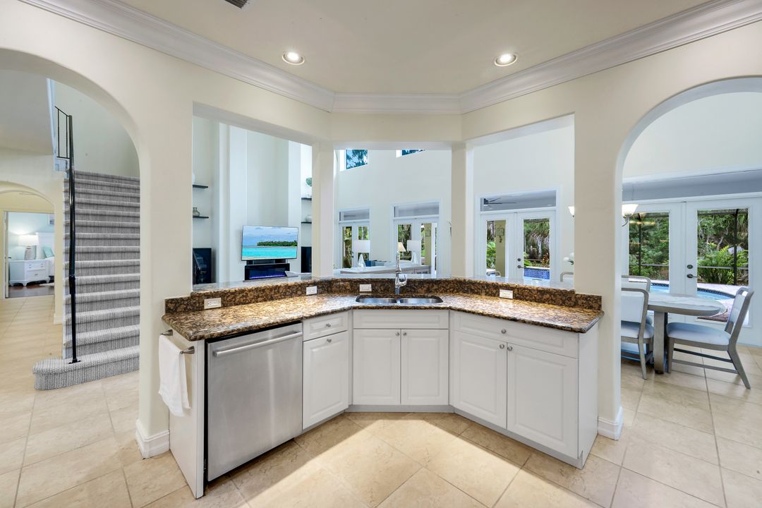 2661 Golden Gate Blvd W, Naples, FL 34120