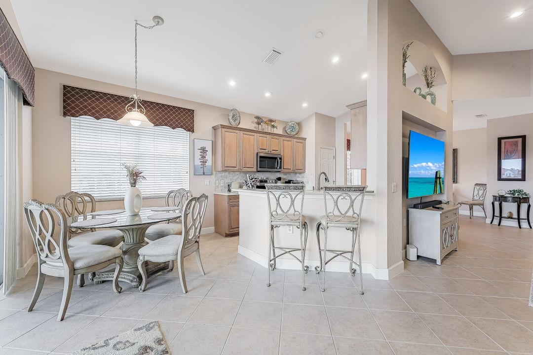 16580 Crownsbury Way #202, Fort Myers, FL 33908