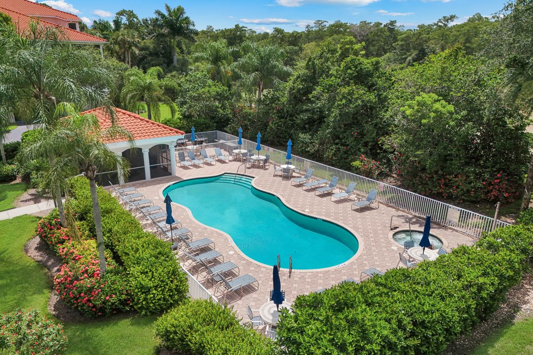 4864 Hampshire Ct #203, Naples, FL 34112