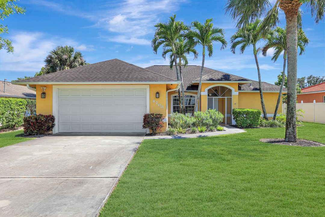 4200 29th Pl SW, Naples, FL 34116