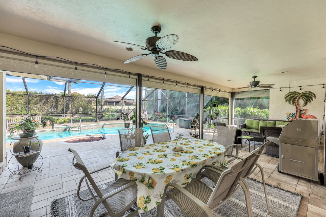 1933 Empress Ct, Naples, FL 34110