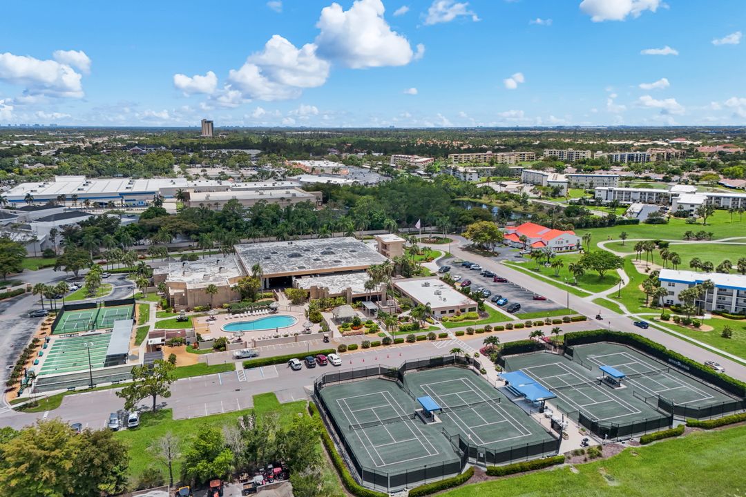 6102 Augusta Dr #307, Fort Myers, FL 33907