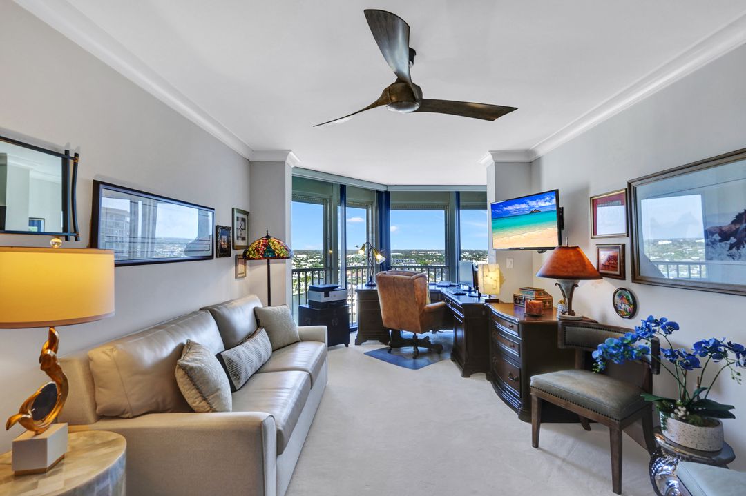 4401 Gulf Shore Blvd N, Naples, FL 34103