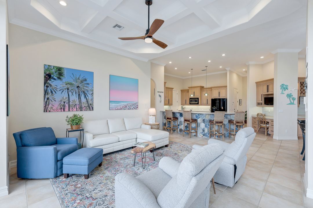 458 Spinnaker Dr, Marco Island, FL 34145