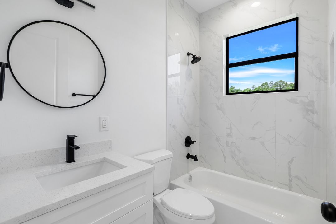 3644 35th Ave NE, Naples, FL 34120