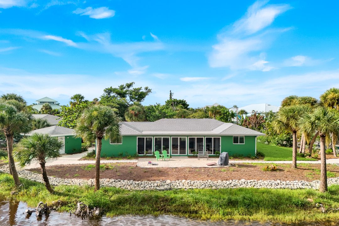 969 Fish Crow Rd, Sanibel, FL 33957
