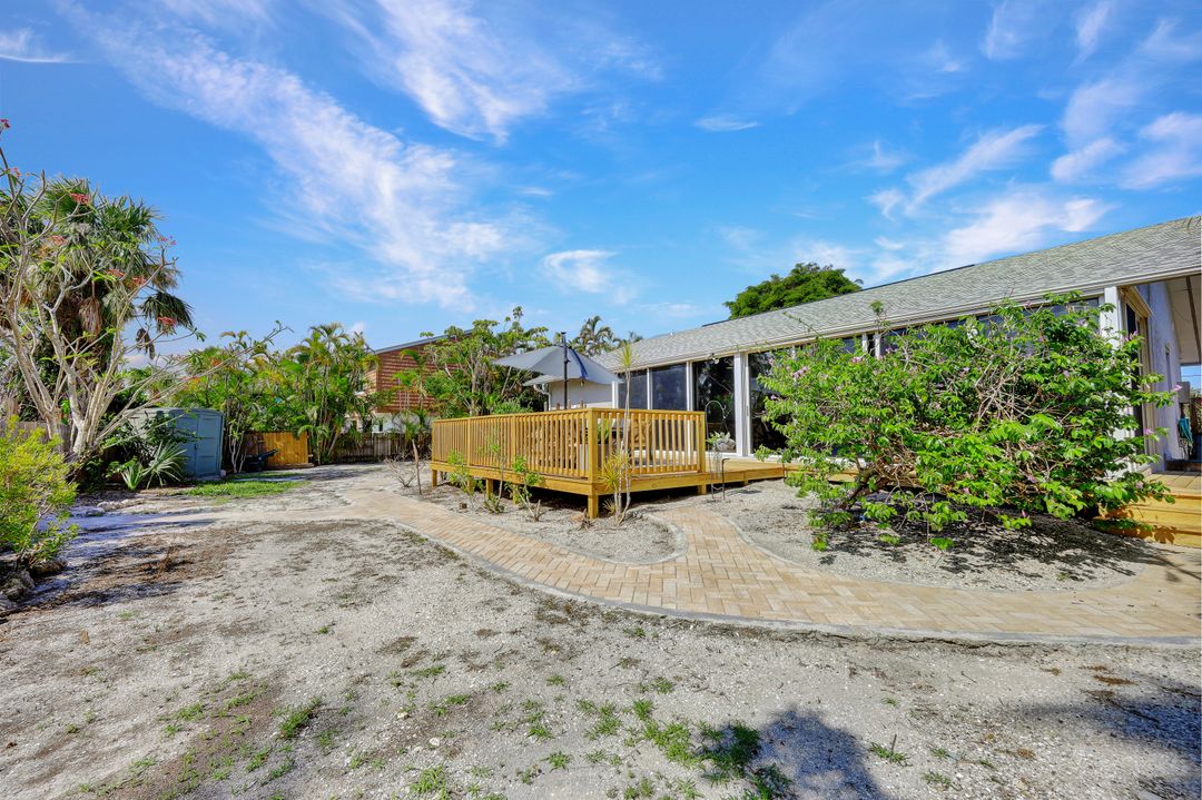 852 Rabbit Rd, Sanibel, FL 33957