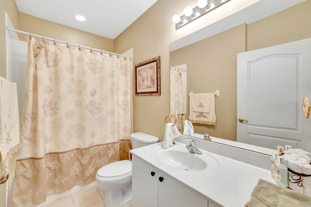7835 Regal Heron Cir #305, Naples, FL 34104