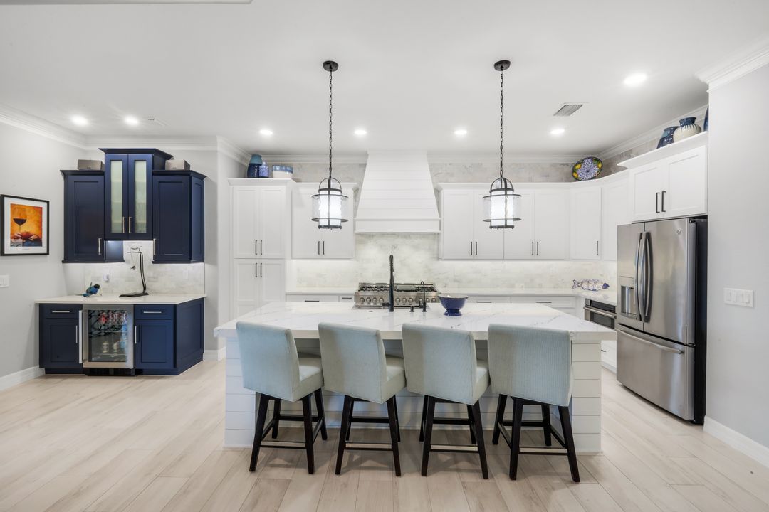 12639 Kinross Ln, Naples, FL 34120