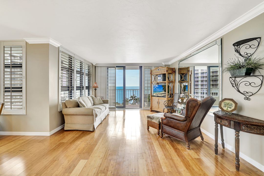 320 Seaview Ct #706, Marco Island, FL 34145