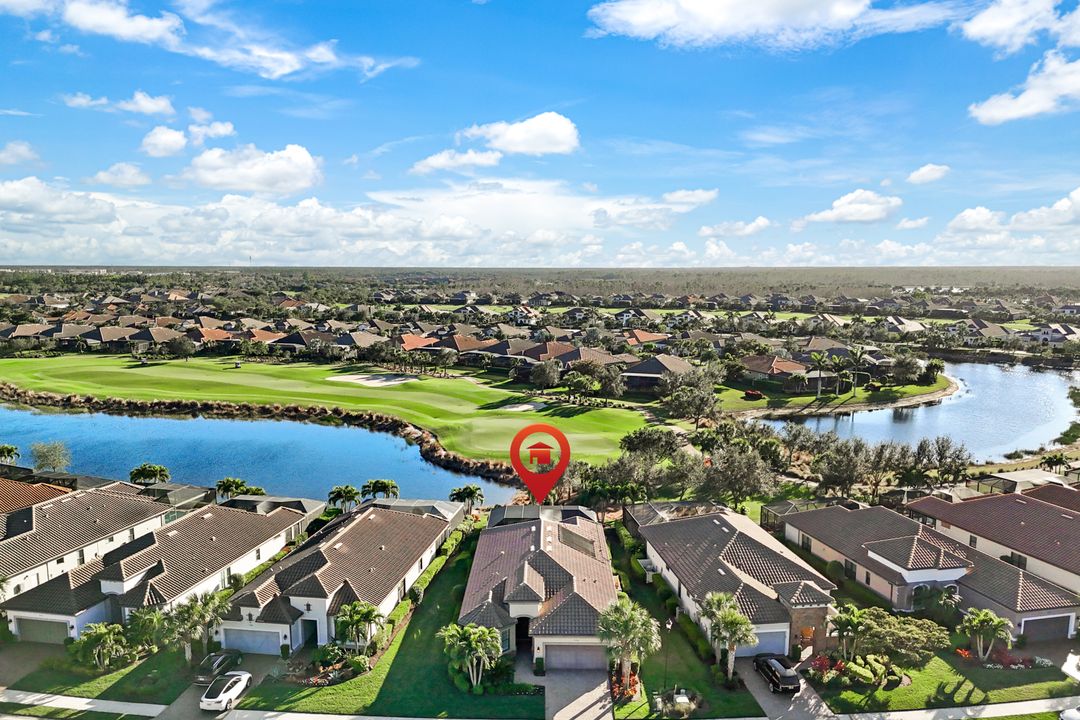 9368 Terresina Dr, Naples, FL 34119