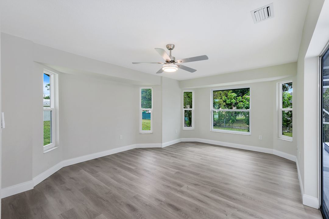 23167 Aberdeen Ave, Port Charlotte, FL 33952