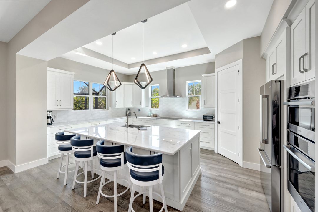 1044 Fish Crow Rd, Sanibel, FL 33957