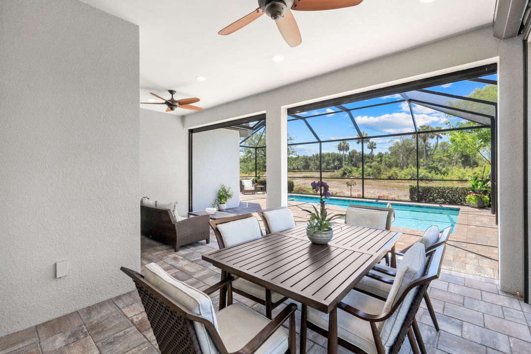 8396 Promoso Ct, Naples, FL 34114