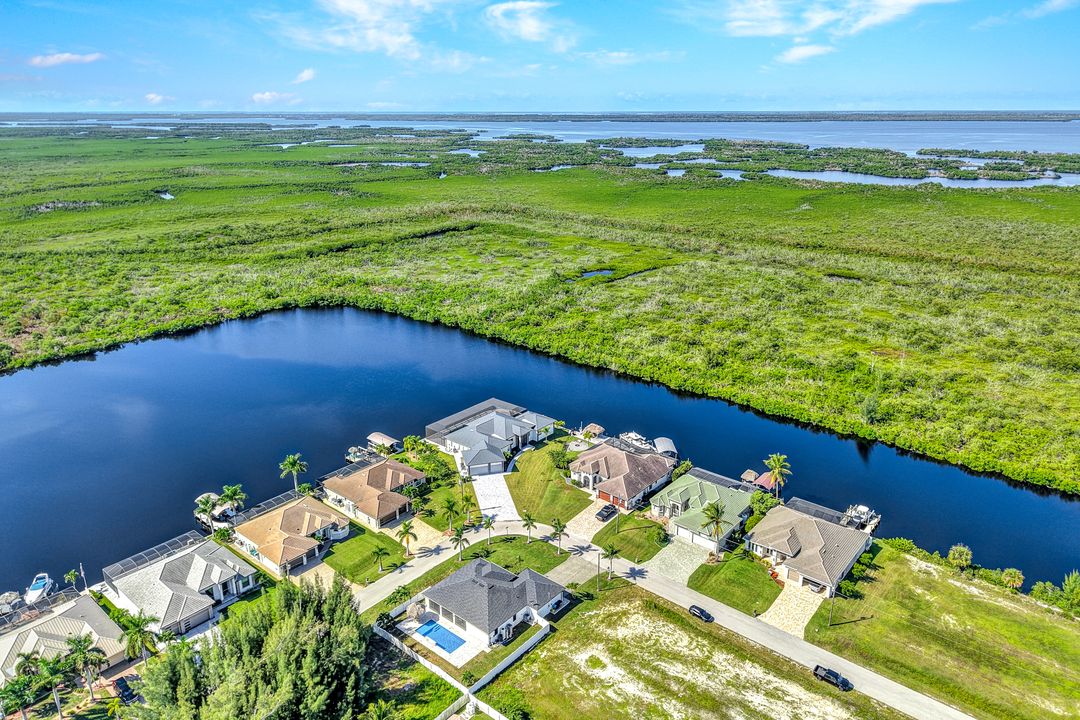 2701 NW 46th Ave, Cape Coral, FL 33993