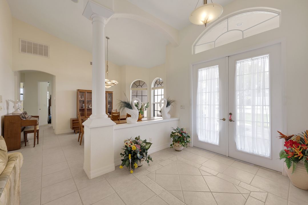 1632 Savona Pkwy, Cape Coral, FL 33904