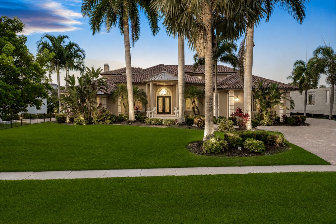 1658 McIlvaine Ct, Marco Island, FL 34145