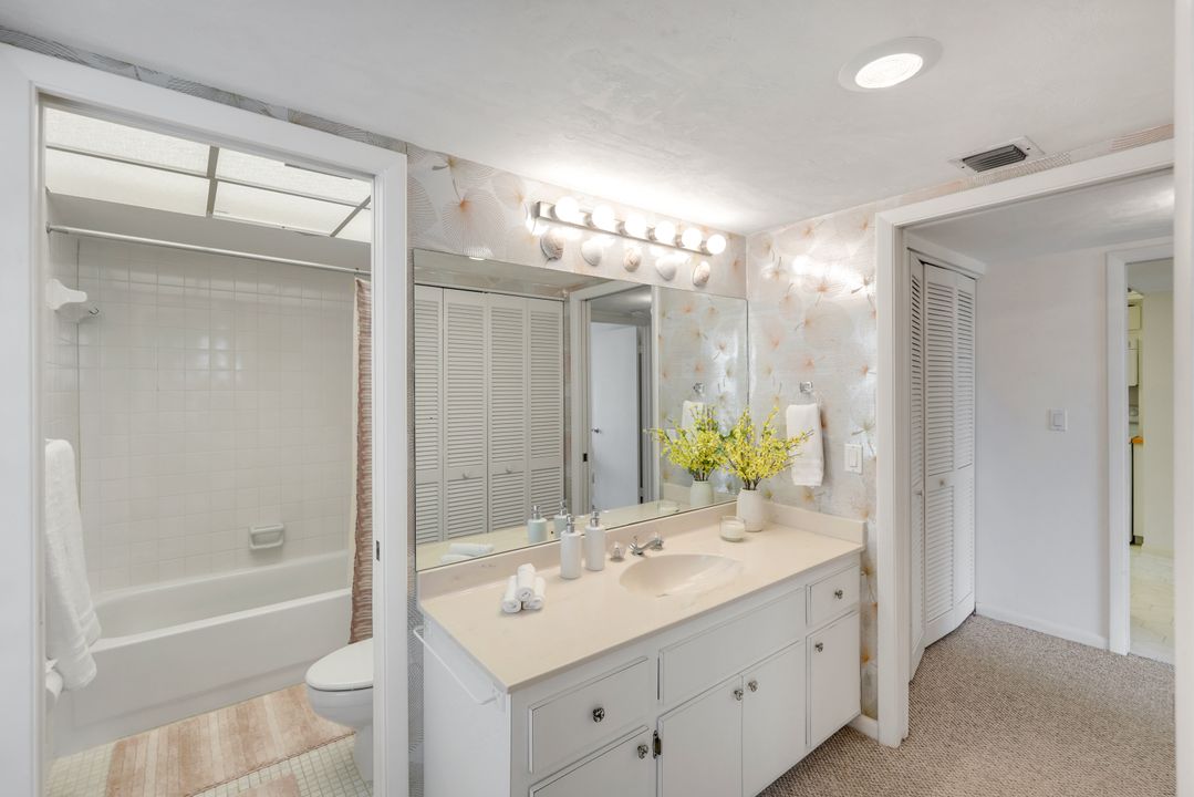 848 Collier Ct #304, Marco Island, FL 34145