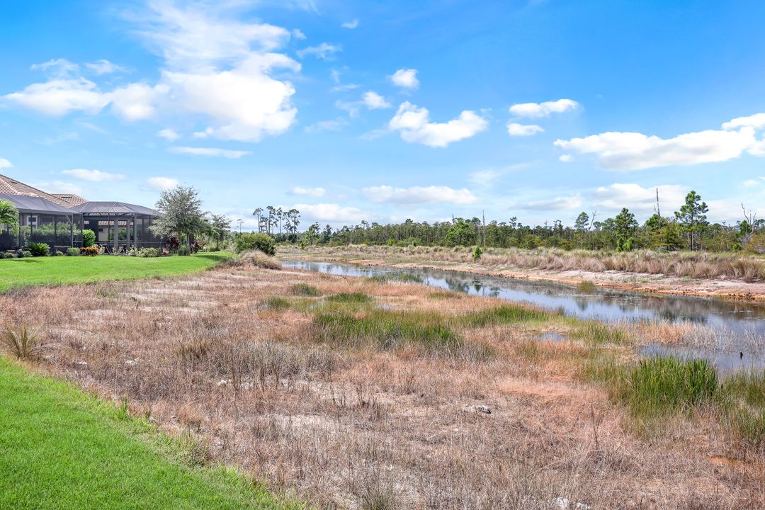 9463 Montelanico Loop, Naples, FL 34119