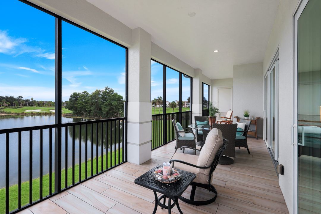 608 El Camino Real #201, Naples, FL 34119