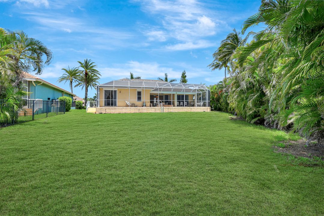 628 Hernando Dr, Marco Island, FL 34145