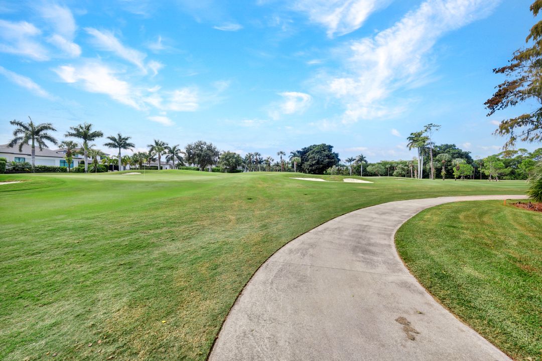 202 Bears Paw Trail, Naples, FL 34105