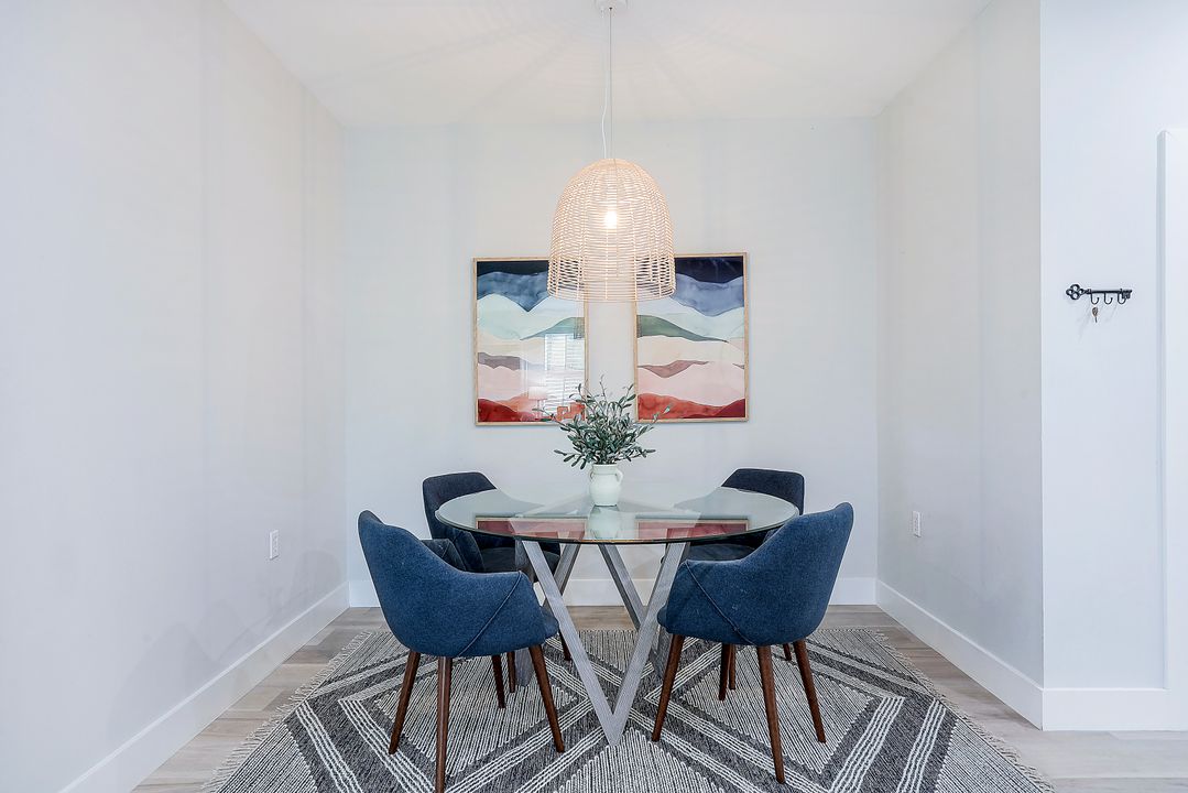 1335 Charleston Square Dr #101, Naples, FL 34110