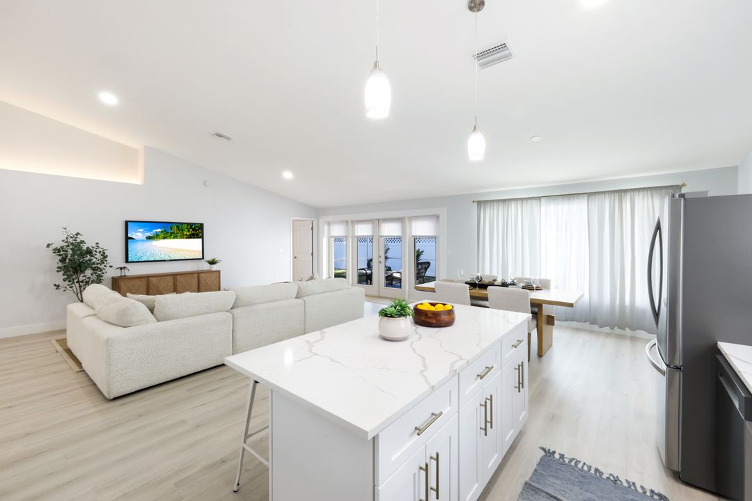 12800 Eagle Pointe Cir, Fort Myers, FL 33913