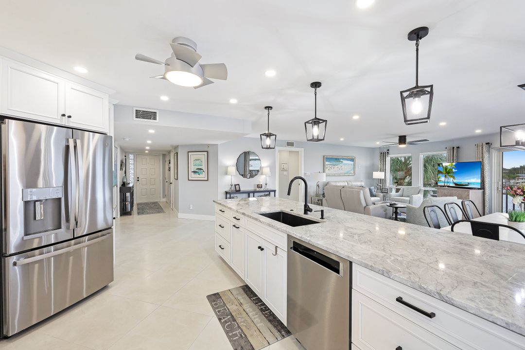 991 N Barfield Dr #308, Marco Island, FL 34145