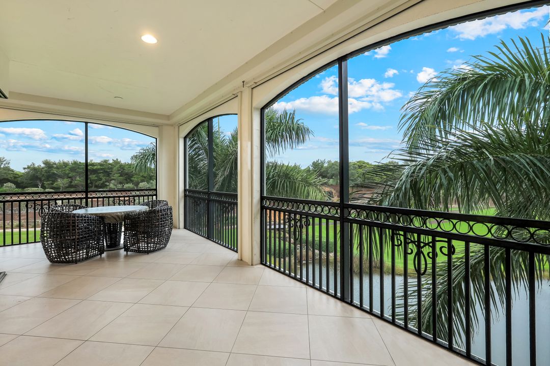 16452 Carrara Way #301, Naples, FL 34110