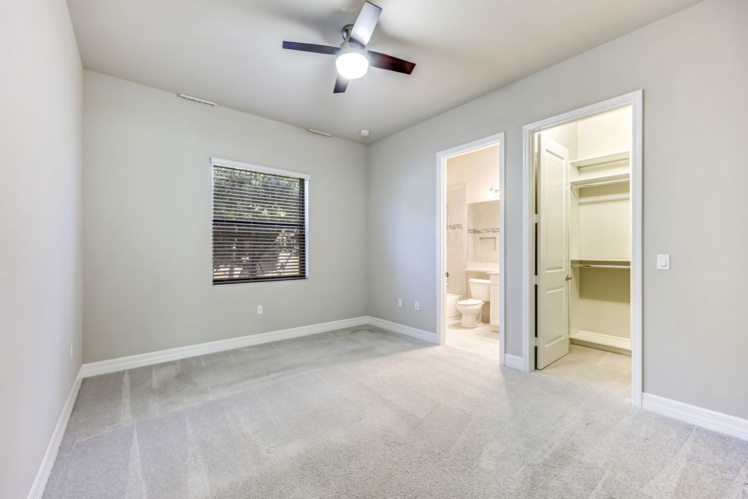 4426 Caldera Cir, Naples, FL 34119