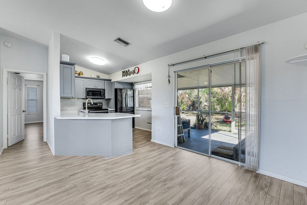 343 Golden Gate Blvd E, Naples, FL 34120