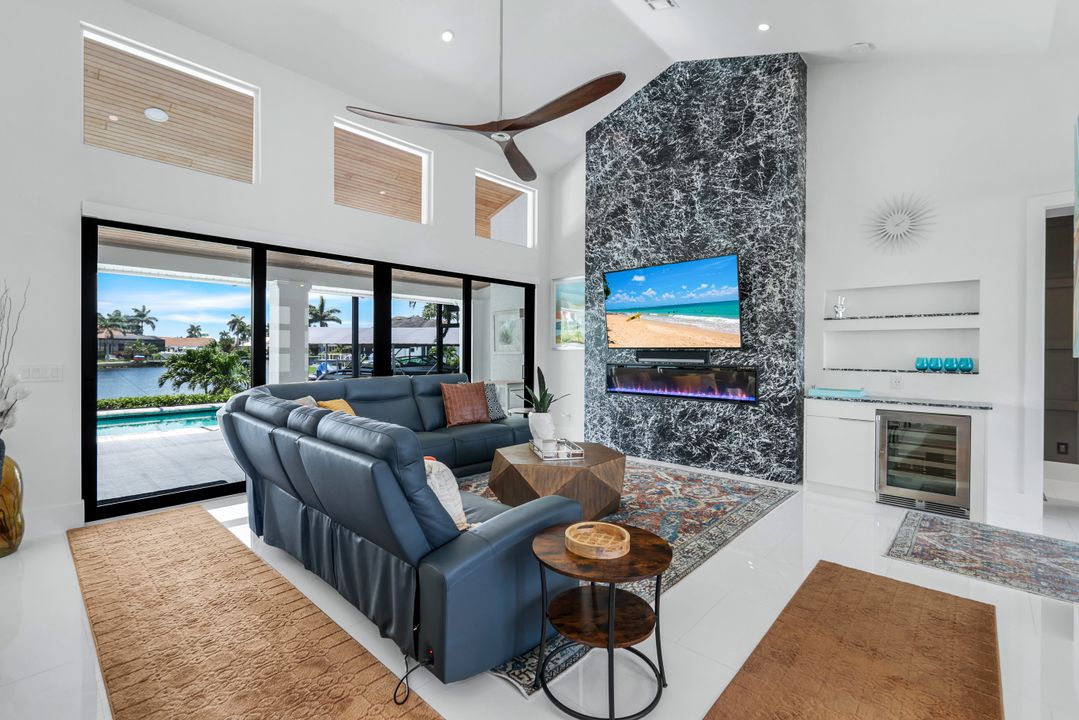 1171 Cara Ct, Marco Island, FL 34145