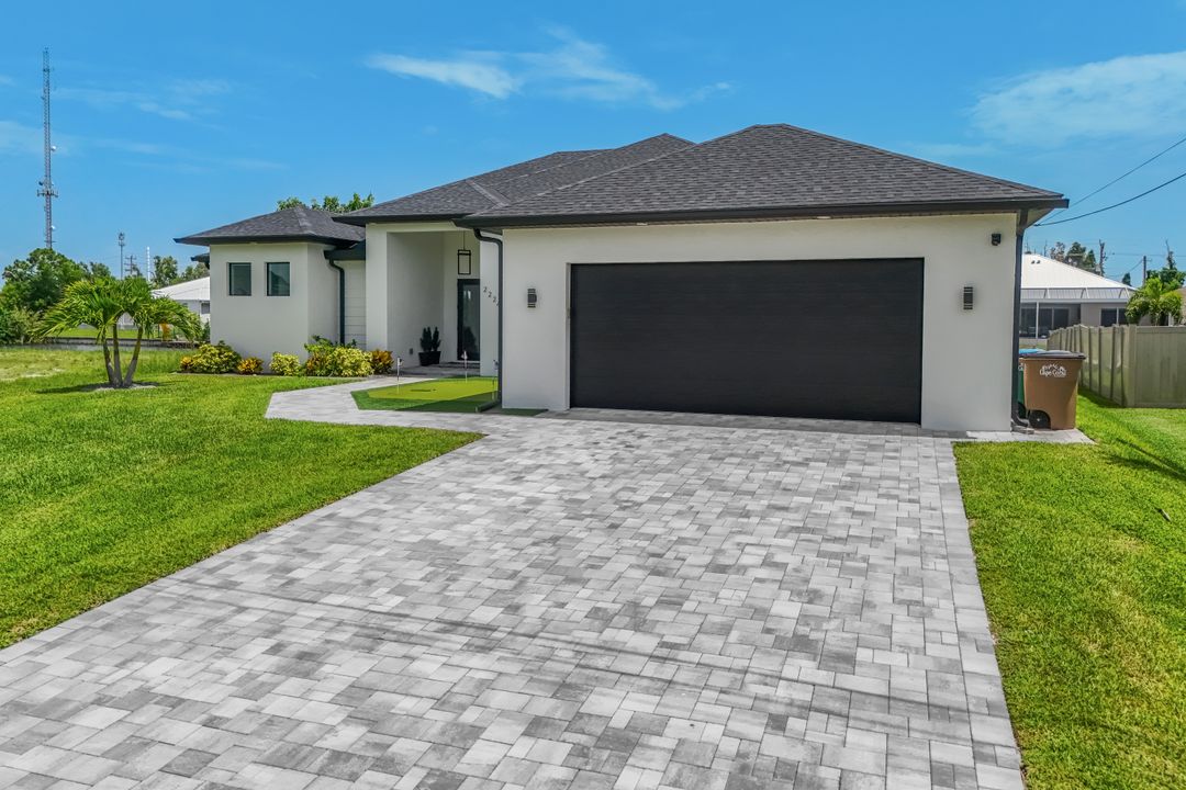 2224 SW 31st Ln, Cape Coral, FL 33914