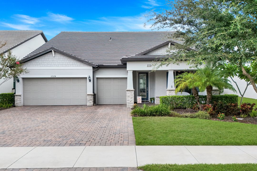 17274 Hadlow Pl, Fort Myers, FL 33967