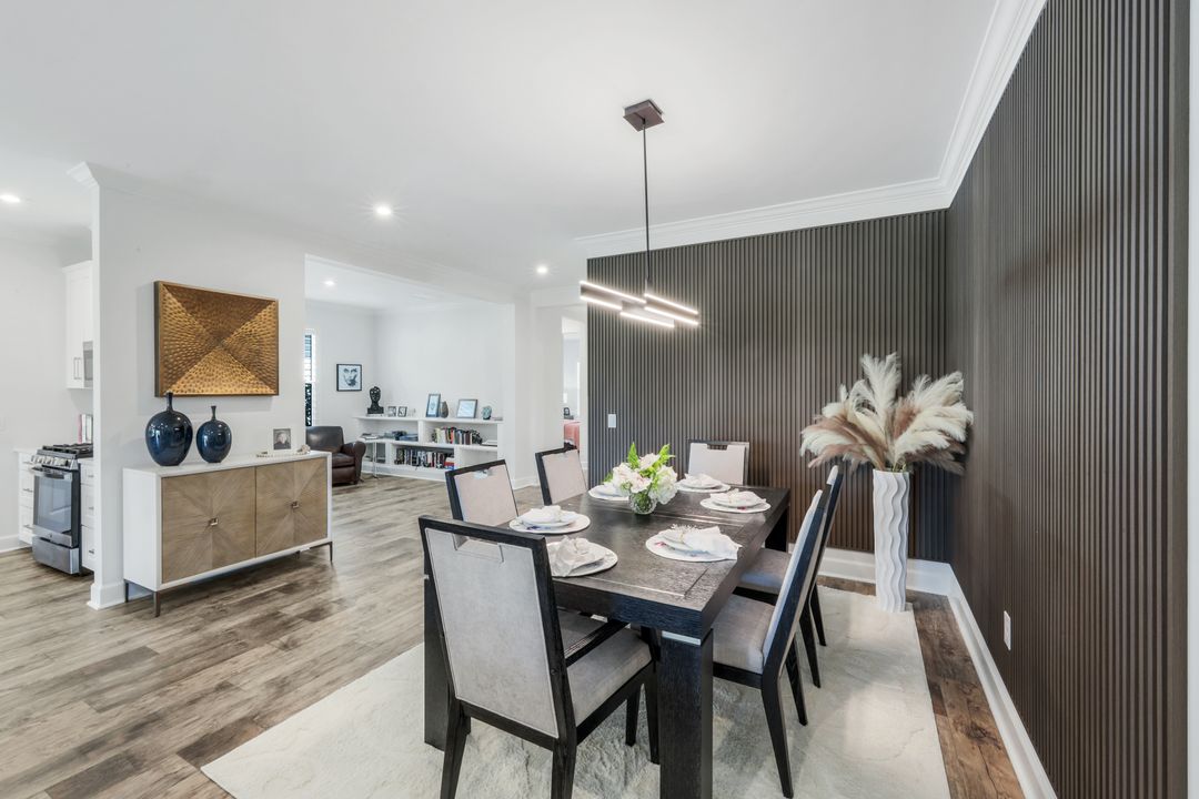 15236 Turin Dr, Naples, FL 34114