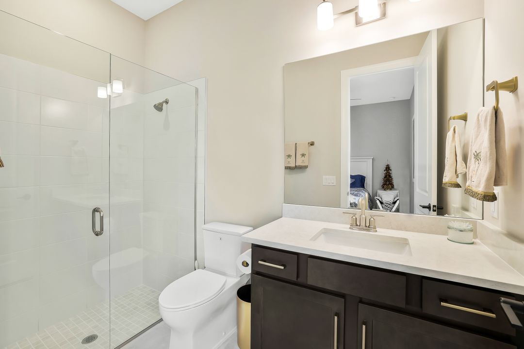 15710 Triesta Ln, Naples, FL 34114