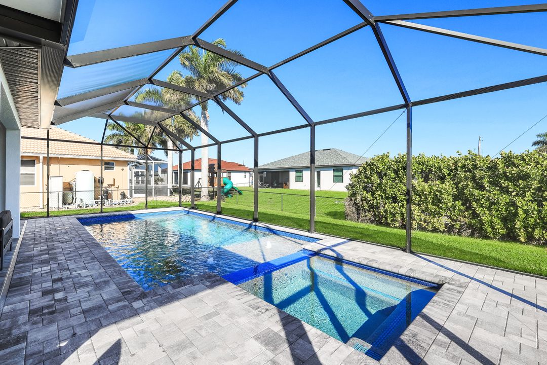 3405 NW 18th St, Cape Coral, FL 33993